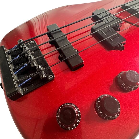 Carlo Robelli four string fretless bass guitar - Picture 11 of 16